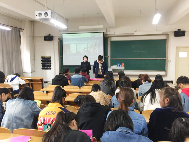 【学业导师】毕业季的畅想——记艺术传媒学院5月学业导师见面会毕业季的畅想——记艺术传媒学院5月学业导师见面会