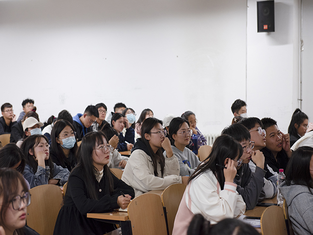 【1+1>2】艺家人与淬炼学子共赏光影视界