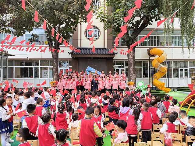 【志愿服务】月满映中秋 童心迎国庆——艺术传媒学院“七彩故事会”儿童成长关爱计划