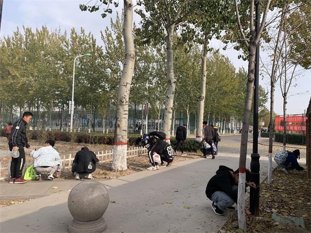 【完满班级】“青烟常在,噩梦常随”烟头清理大作战