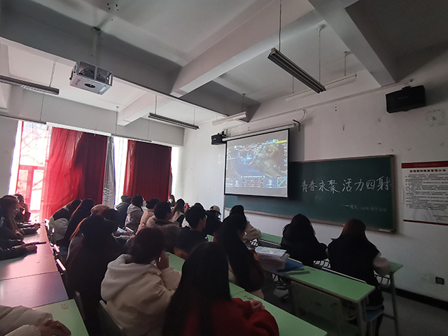 【完满班级】青春永聚 活力四射