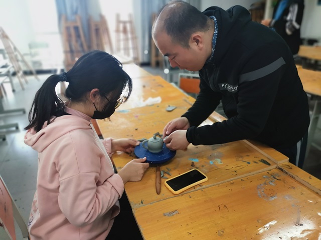 传播泥塑制作技艺 传承中华匠人精神