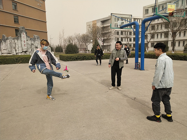 【完满班级】加强体育运动 响应党的信念