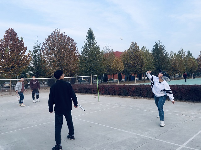 【完满班级】势均力敌,不相上下