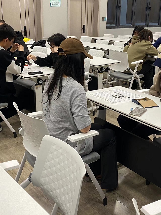 【完满团支部】小棋盘 大世界——艺术传媒学院数媒2203班完满团支部活动