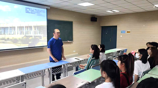 【教学改革案例】潜心研究 活力教研 ——艺术传媒学院《建筑模型制作与工艺》、《室内空间设计》双课融合教学改革案例