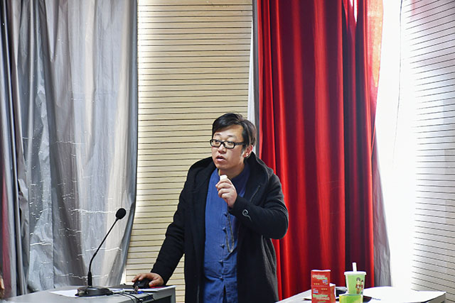 【1+1>2】艺家人携手远景学子与“泥”梦幻联动 “艺承非遗技艺 创远景新圈层