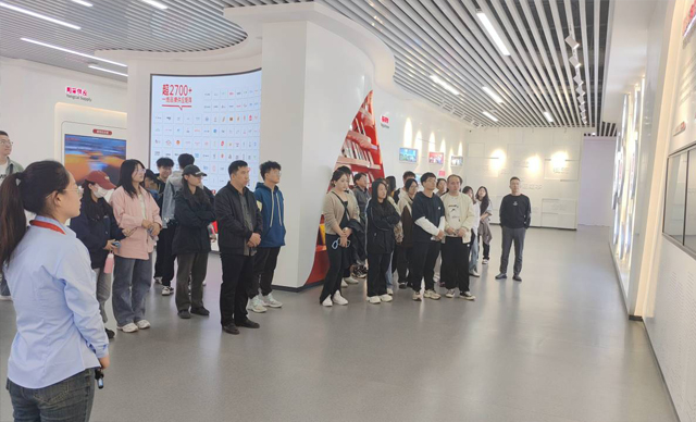 【就业实习】校企融合促发展 合作共赢开新局——艺术传媒学院师生与阳采集团开展访企拓岗专项行动