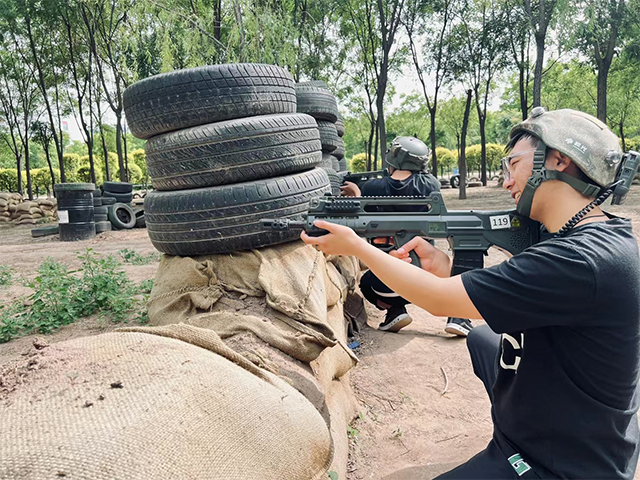 春日暖阳 无悔青春——艺术传媒学院五月完满团支部活动集锦