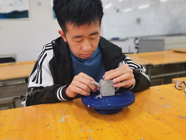 传播泥塑制作技艺 传承中华匠人精神