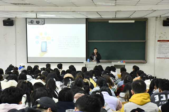 【辅导员说完满】大学生活不迷茫