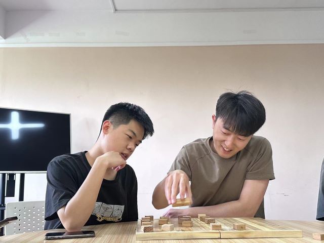 热情洋溢 朝气蓬勃——艺术传媒学院5月完满团支部活动集锦