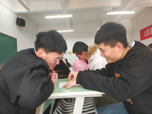 【完满班级】画出我们的默契 猜出我们的友谊