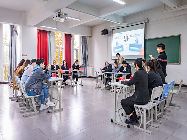 【学长计划】争锋思与辩 看我如何“口吐莲花”