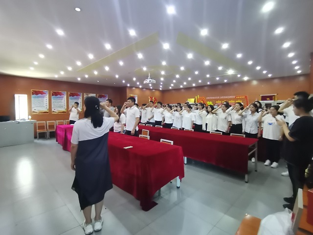 【主题党日活动】“艺”路红途—【践思】 初心永向党 奋斗正青春