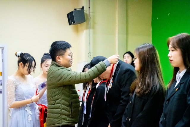 以青春之名 扬起信仰之帆