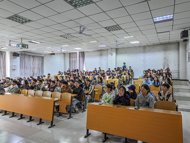 “艺”起向未来——艺术传媒学院线下双选会